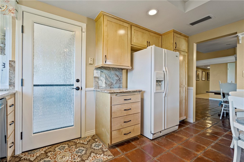 17 Toledo Drive Property Photo 20