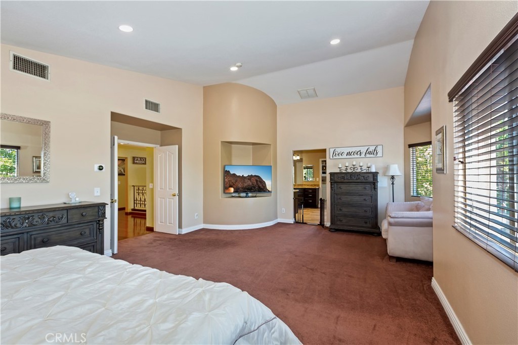 9609 Heartland Property Photo 38