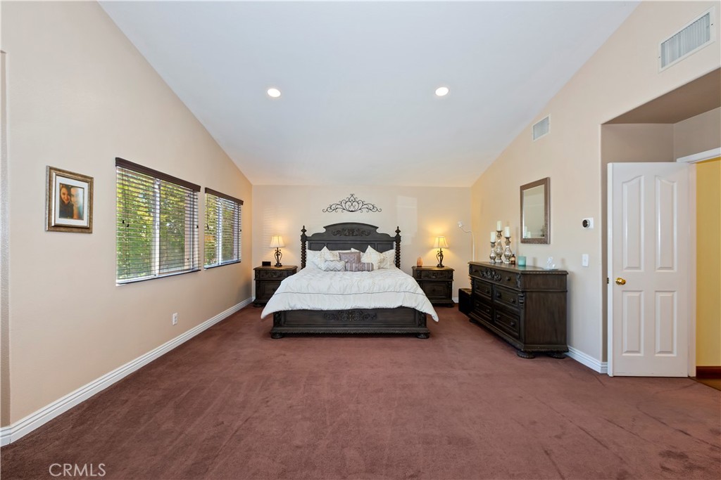 9609 Heartland Property Photo 42