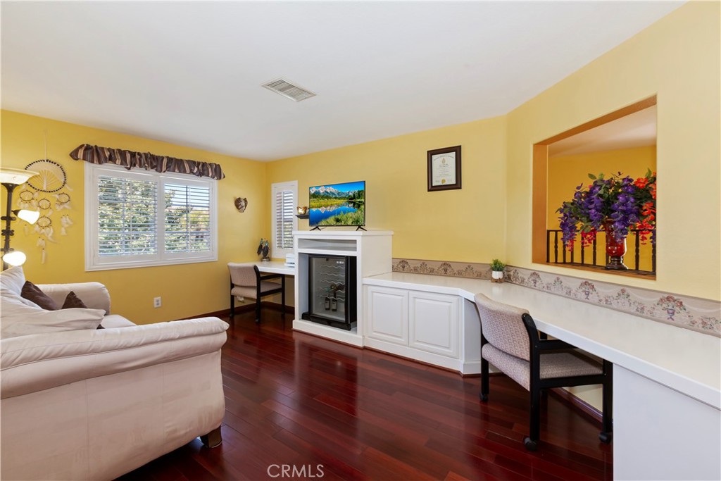 9609 Heartland Property Photo 44