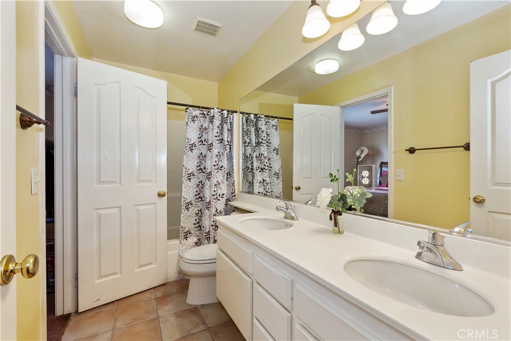9609 Heartland Property Photo 47