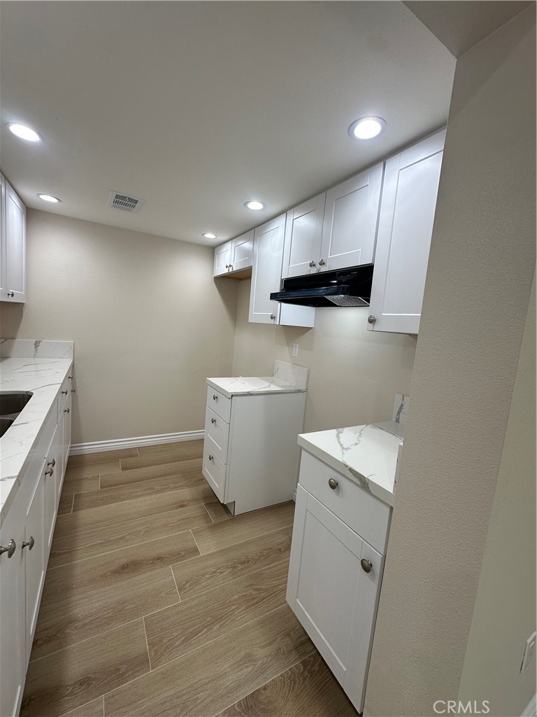 26006 Juanita Street Property Photo 5