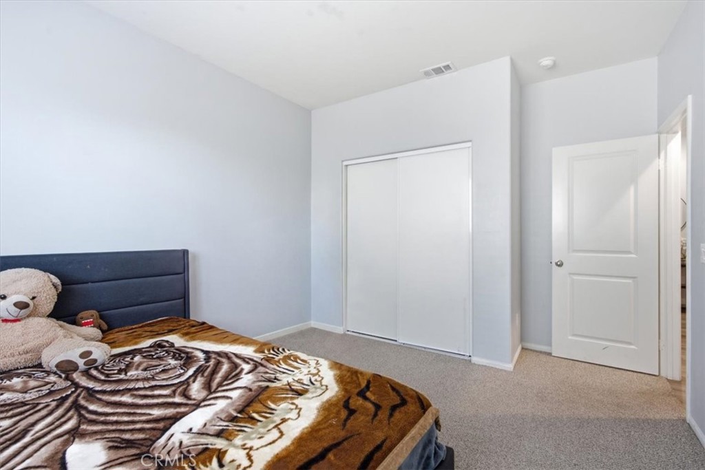 15727 Akron Property Photo 30