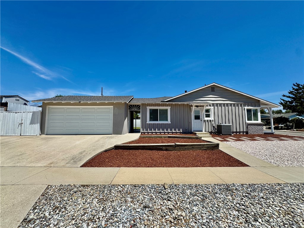 1127 Turning Bend Property Photo 4