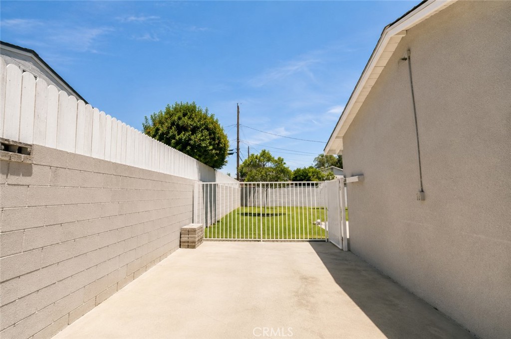 1127 Turning Bend Property Photo 43