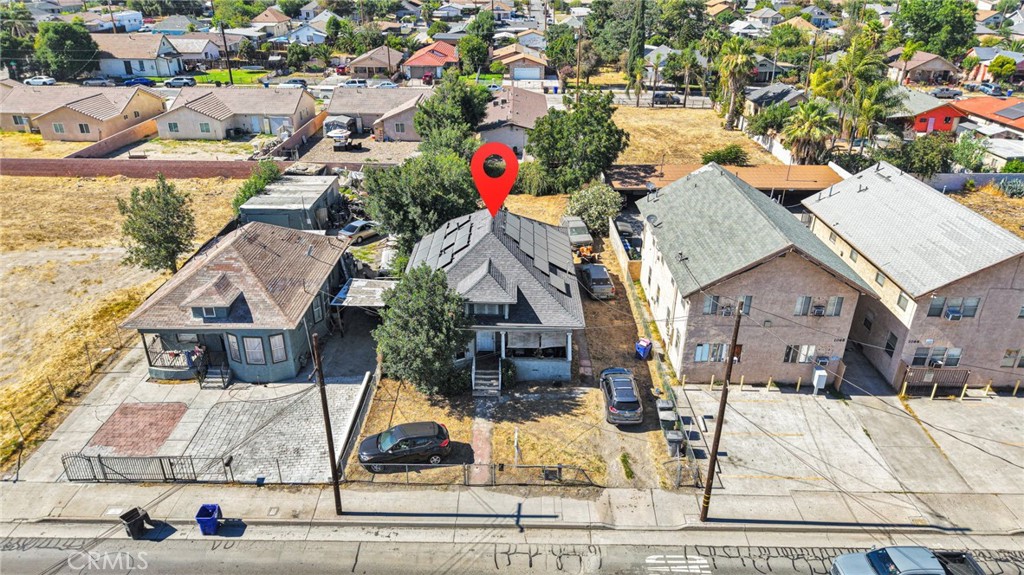 1076 W 5th St Property Photo 36