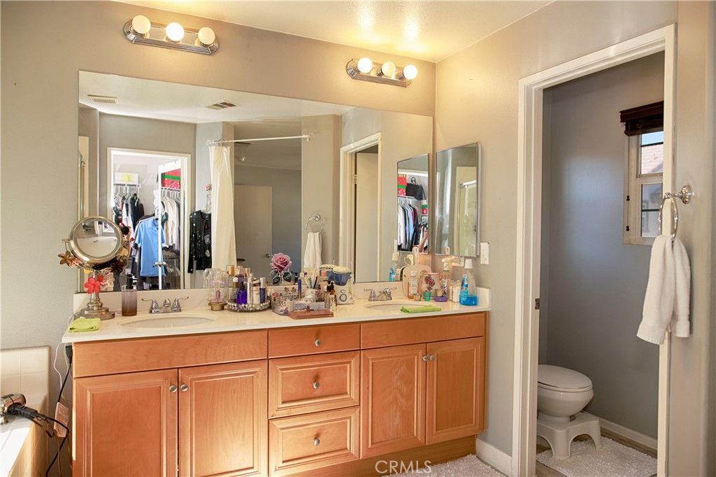 8090 Cornwall Court 51 Property Photo 11