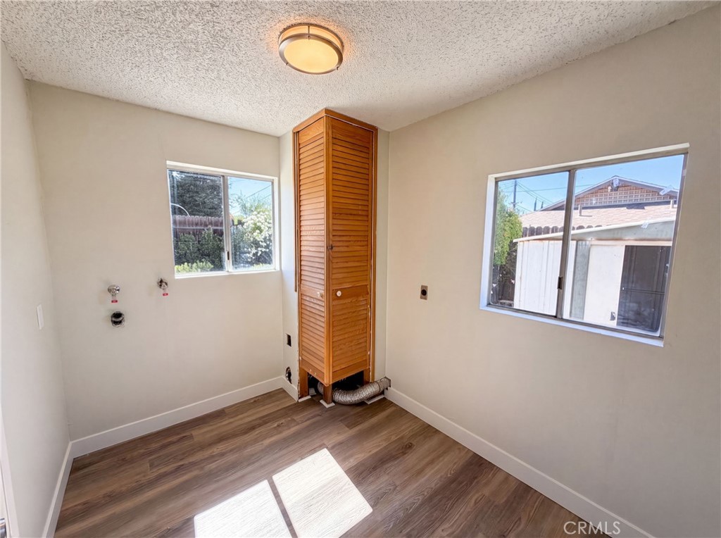 648 Brentwood Property Photo 22