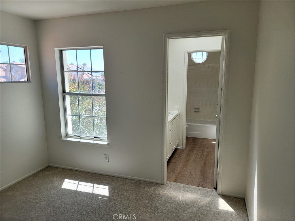 7466 Holloway Property Photo 16