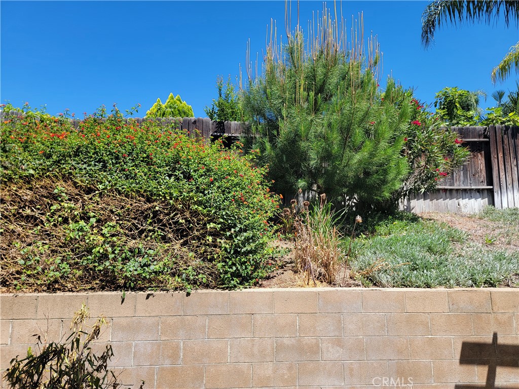 7466 Holloway Property Photo 25