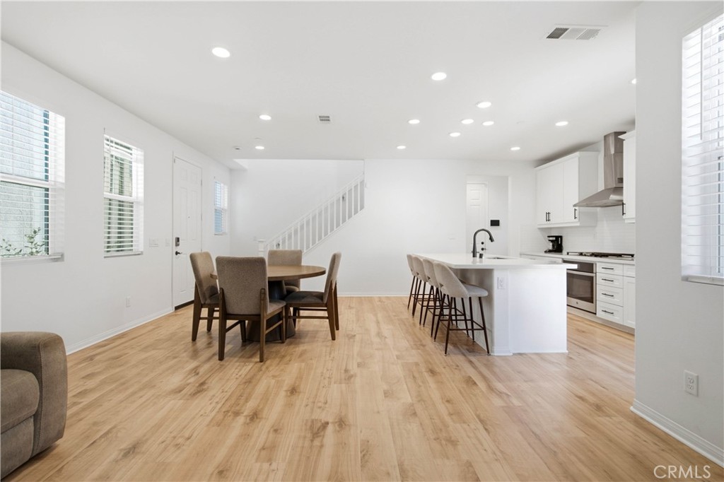 6545 Grotto Lane Property Photo 4