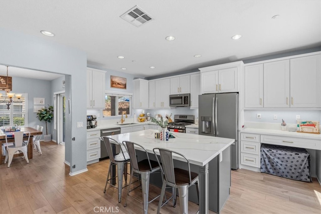 4939 Plumtree Court Property Photo 10