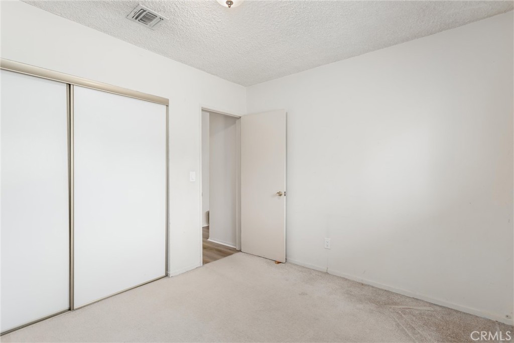1255 E 13th Property Photo 18