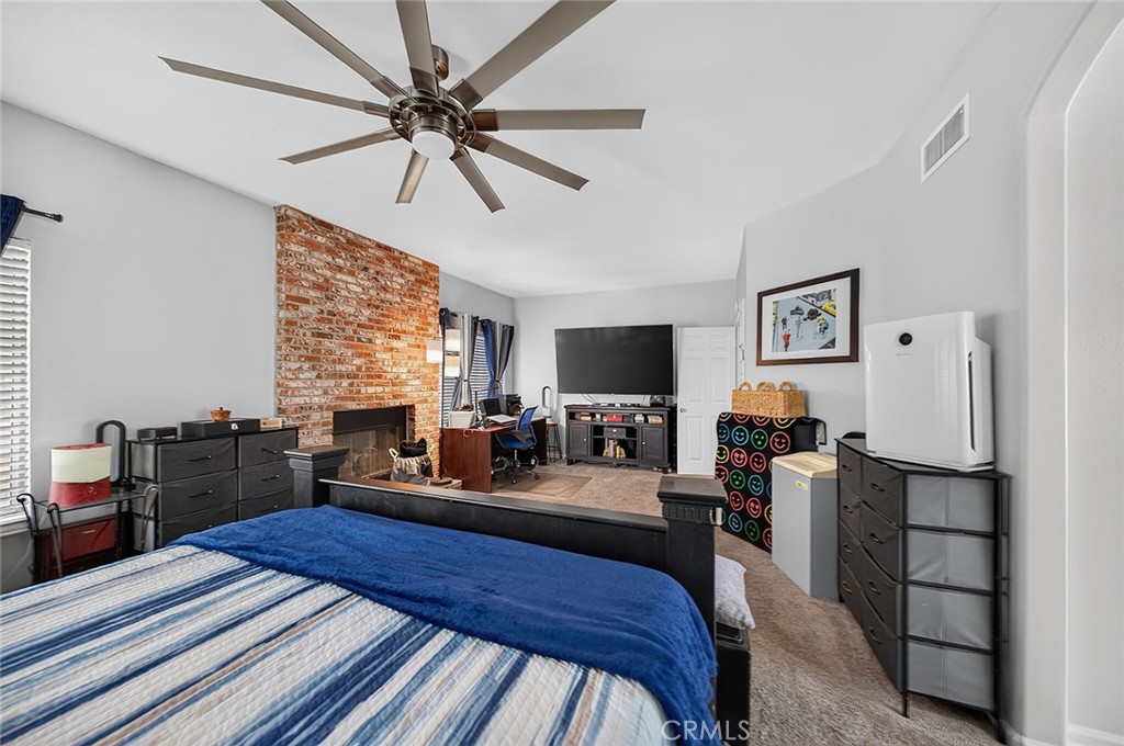 23638 Narcissus Property Photo 20