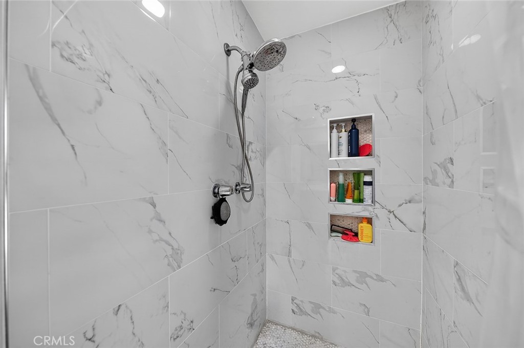 23638 Narcissus Property Photo 22