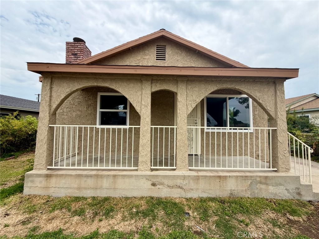 543 E 3rd Street Property Photo 1