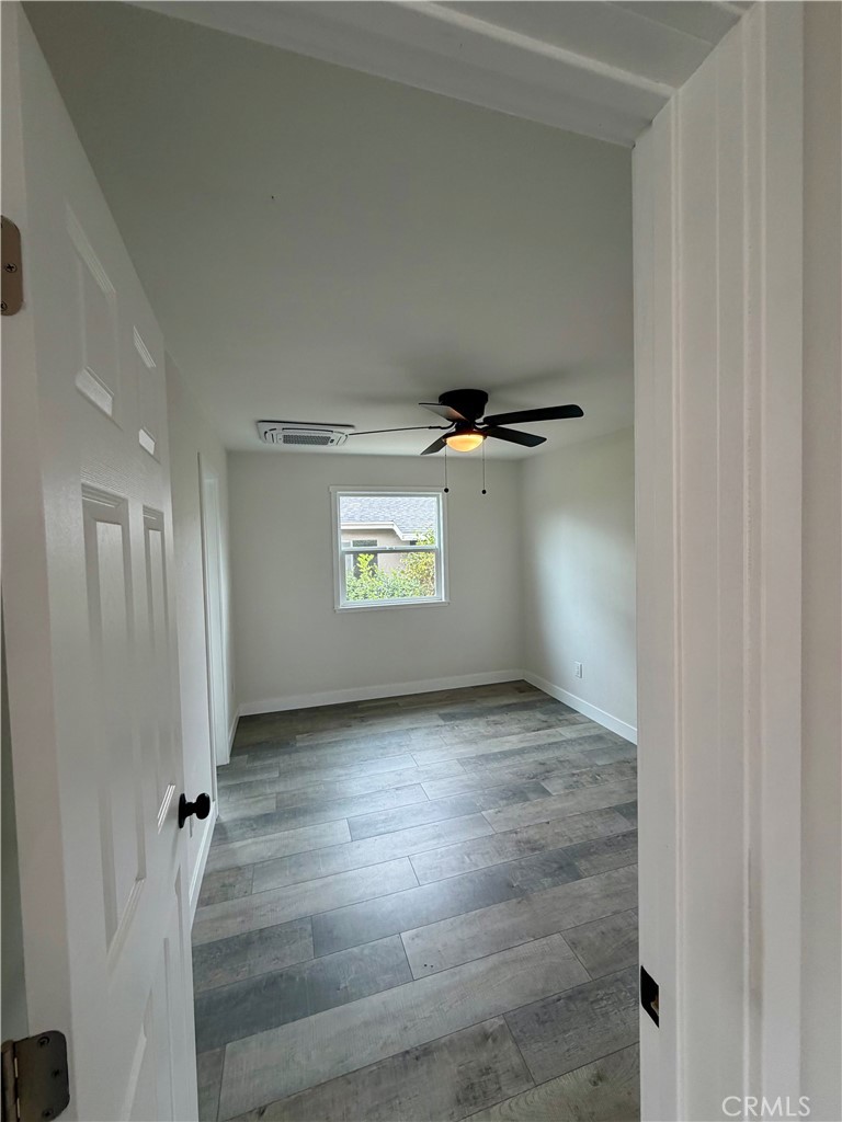 543 E 3rd Street Property Photo 10