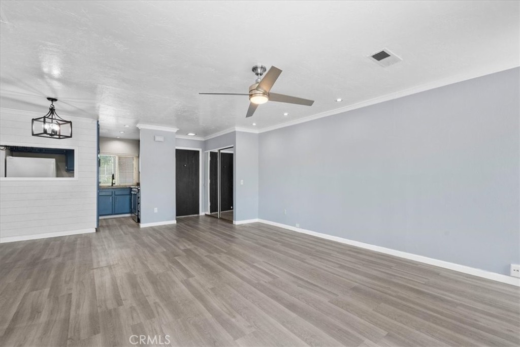4727 Knickerbocker Property Photo 10