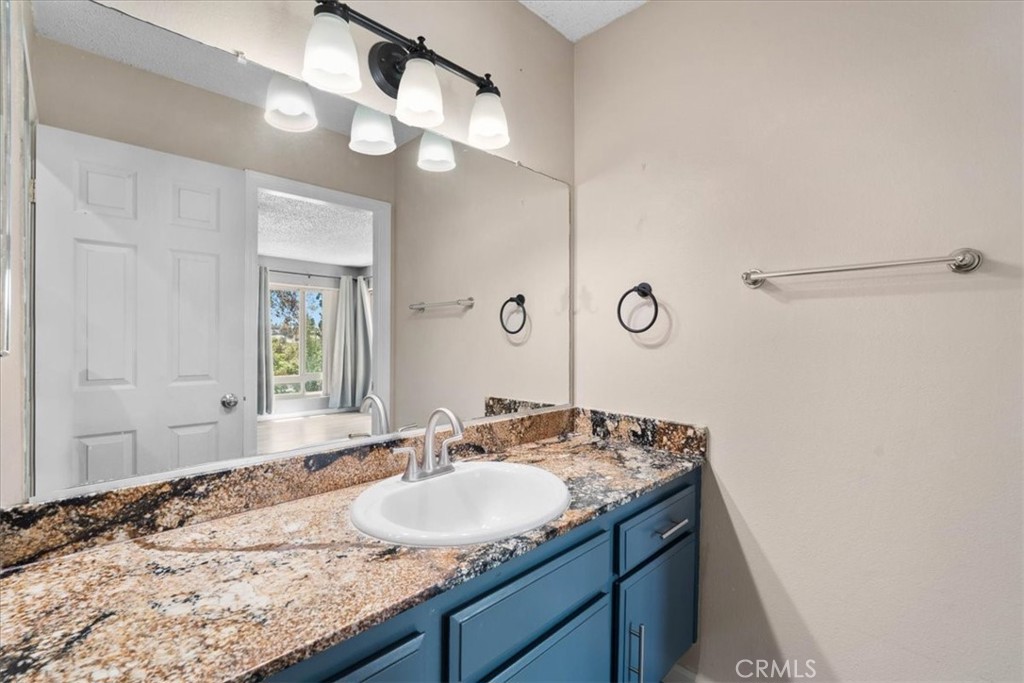 4727 Knickerbocker Property Photo 18