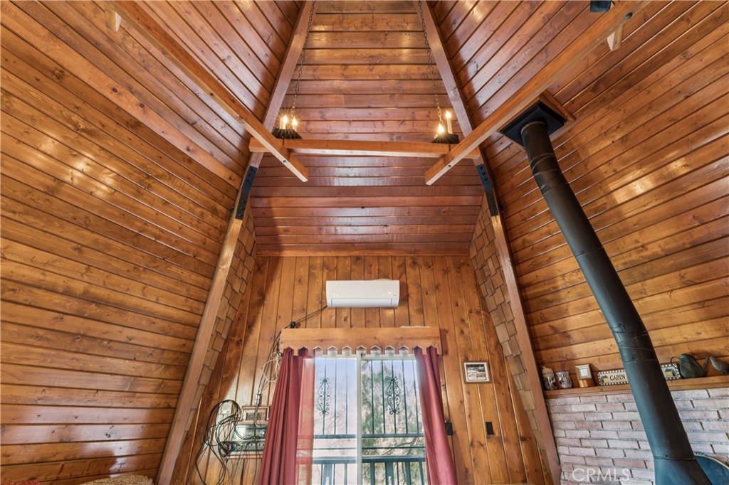 31438 Easy Street Property Photo 5