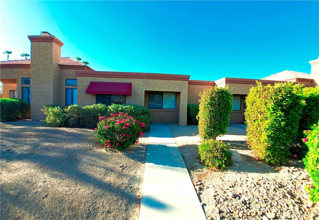 42995 Park Property Photo 4