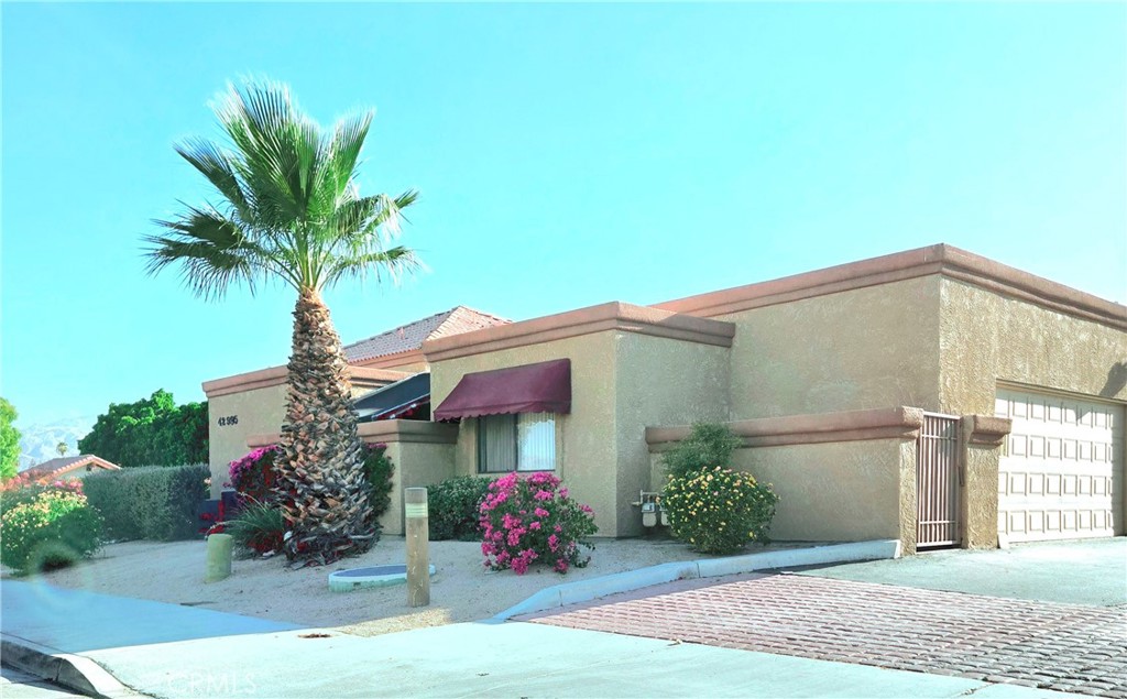 42995 Park Property Photo 5