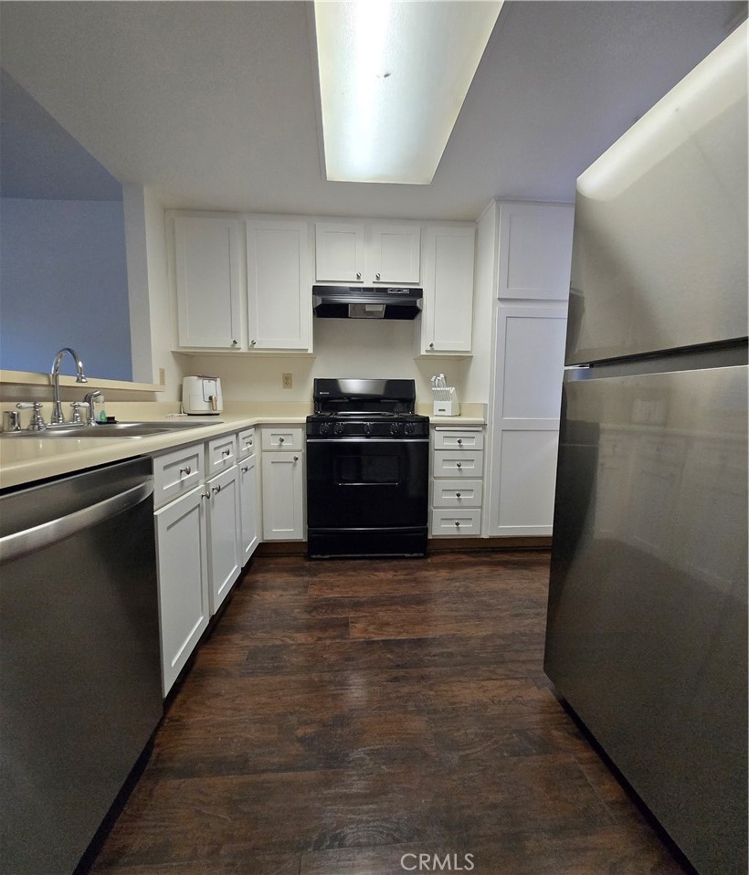42995 Park Property Photo 11
