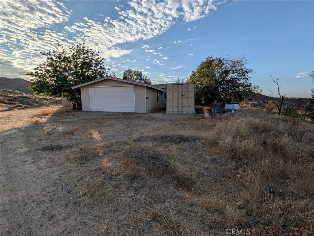16690 Harris Property Photo 2