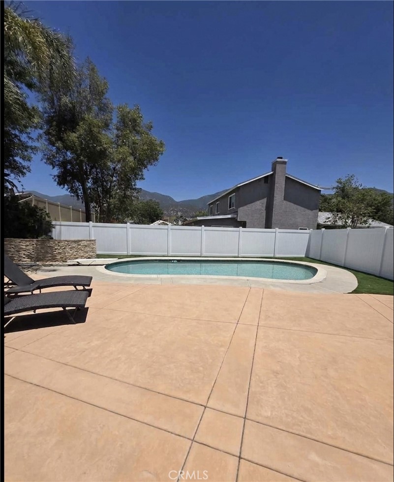 2420 Christine Property Photo 12