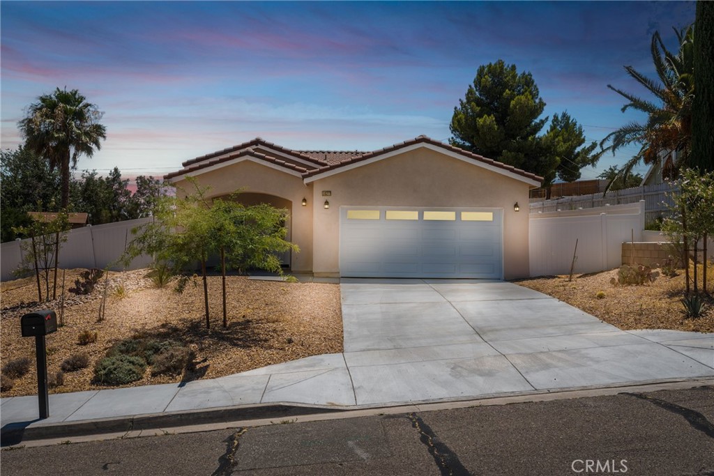 16277 Puesta Del Sol Property Photo 2