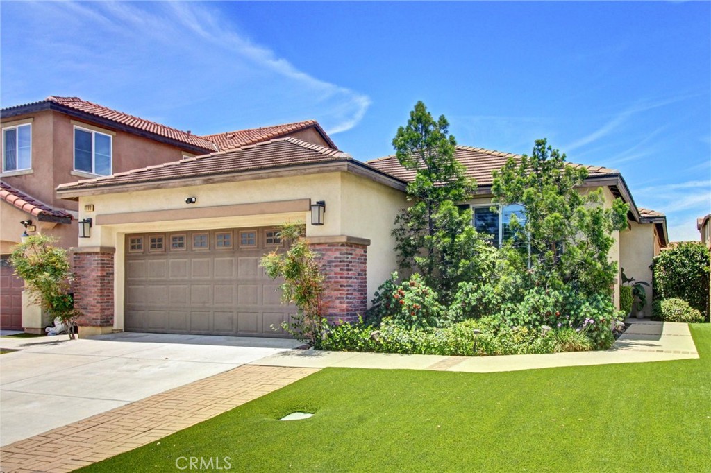 6990 Emerald Property Photo 1