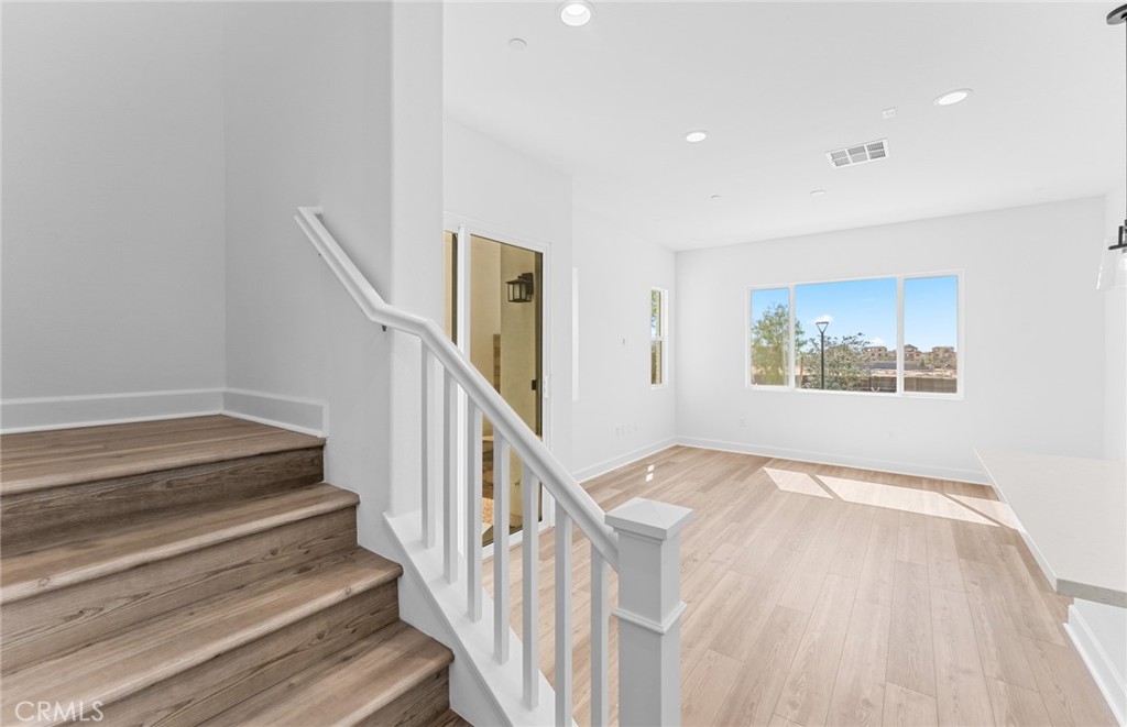 105 Moody Property Photo 15