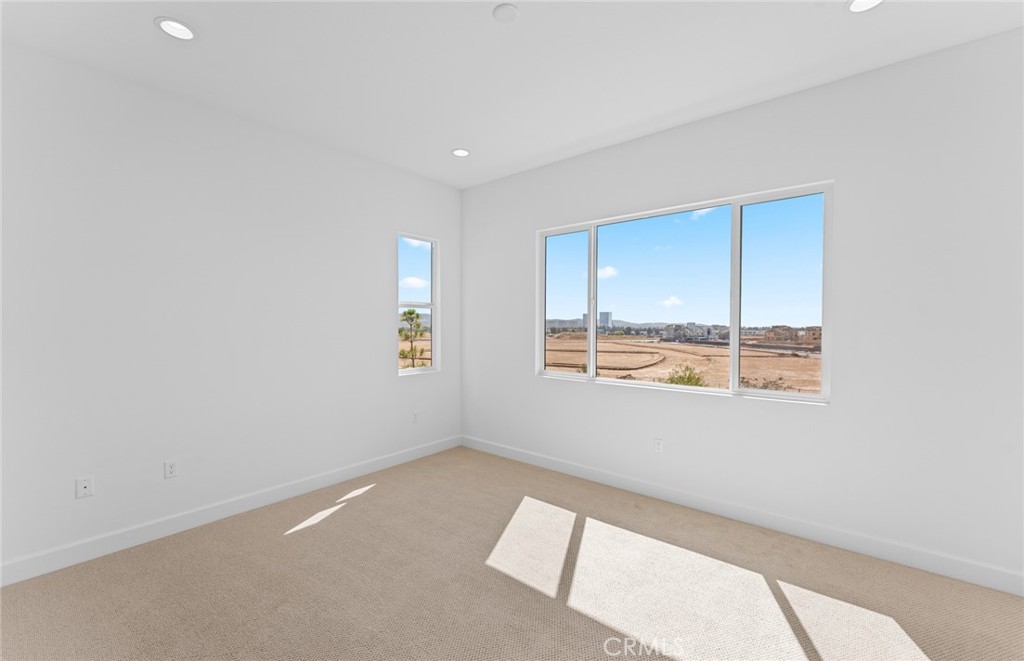 105 Moody Property Photo 17