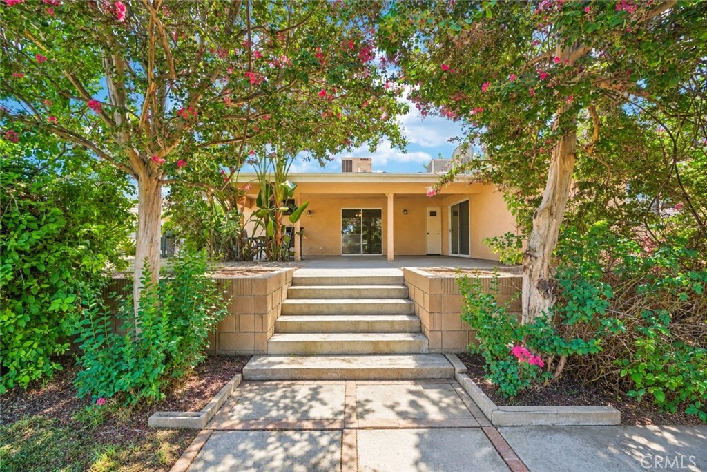 575 Lauresa Property Photo 22