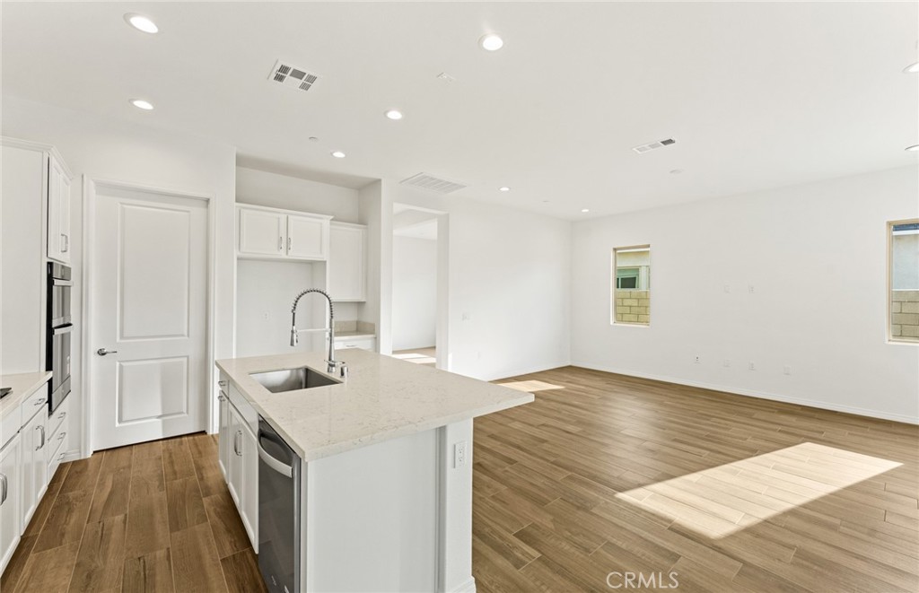 39946 Everglades Drive Property Photo 10