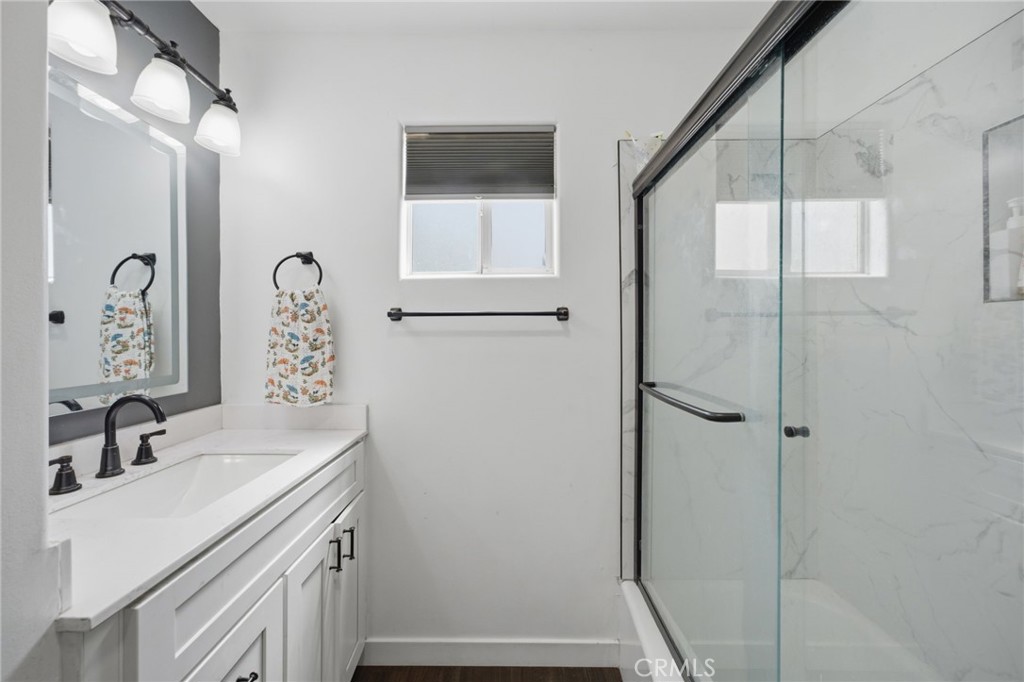 2575 Hillside Avenue Property Photo 24