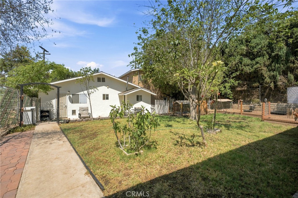 2575 Hillside Avenue Property Photo 30