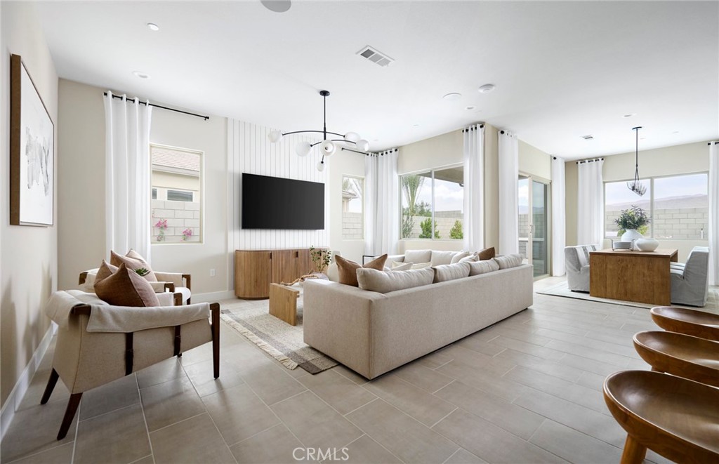 39940 Everglades Drive Property Photo 4
