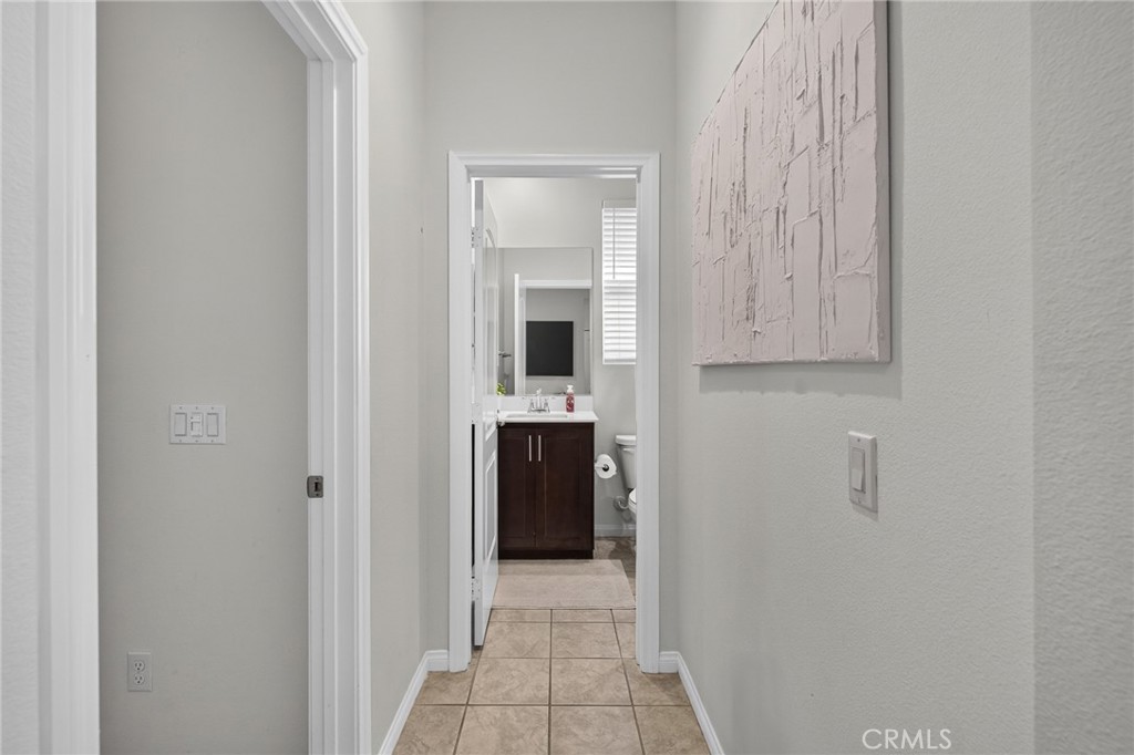 35585 Roxy Property Photo 7
