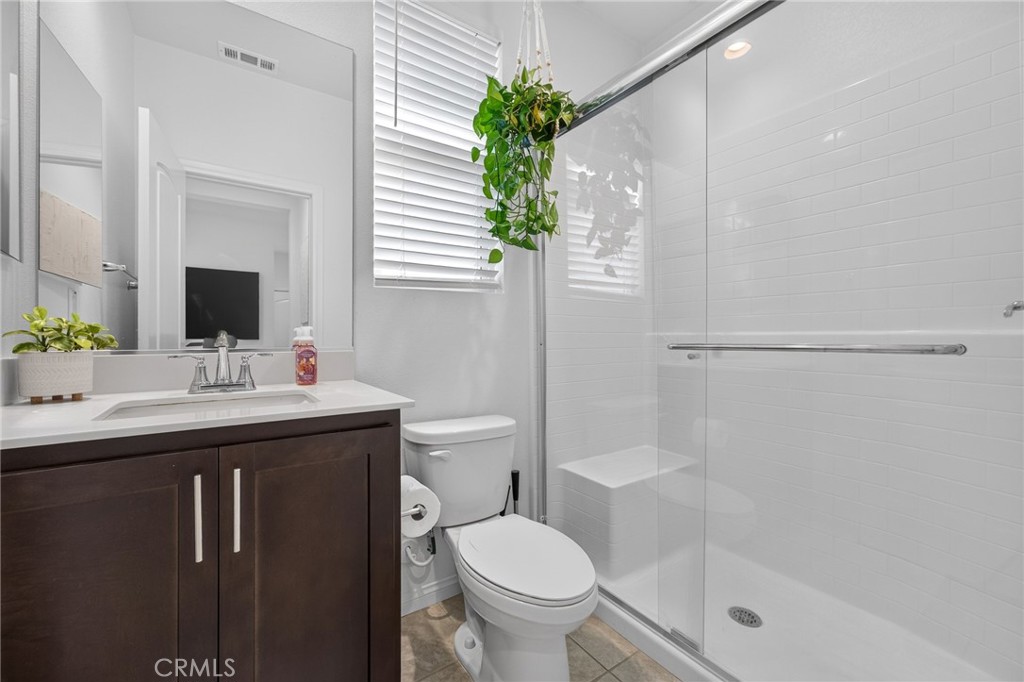 35585 Roxy Property Photo 8