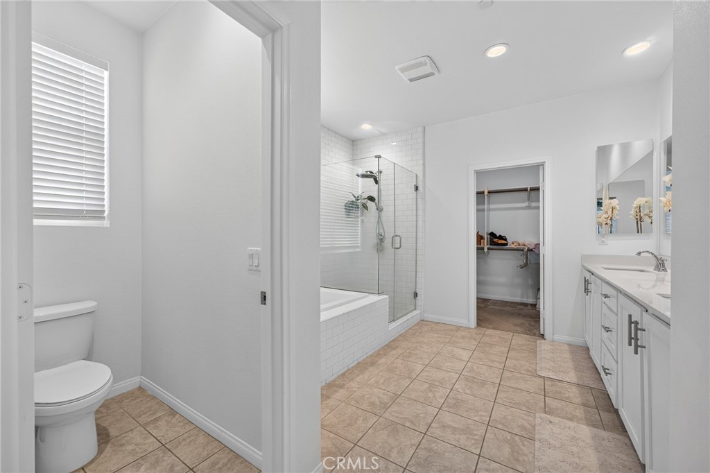35585 Roxy Property Photo 21