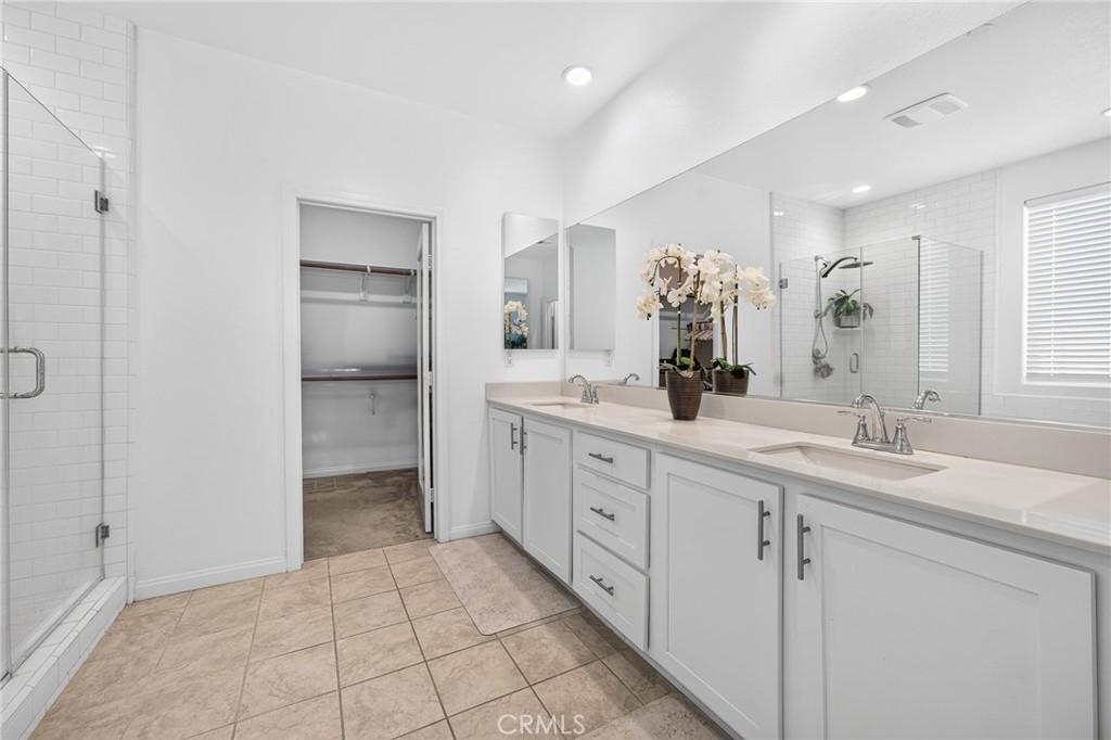 35585 Roxy Property Photo 22