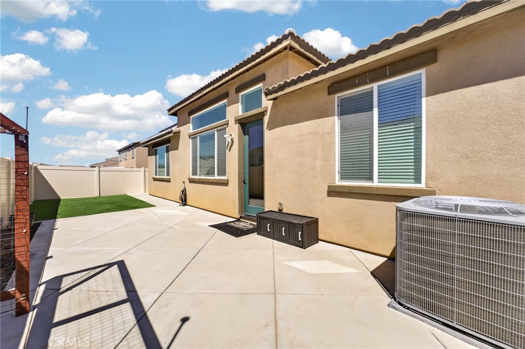 35585 Roxy Property Photo 28