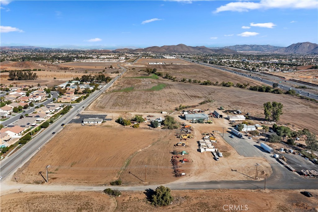 27860 Garbani Property Photo 2