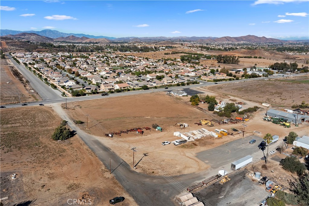 27860 Garbani Property Photo 10