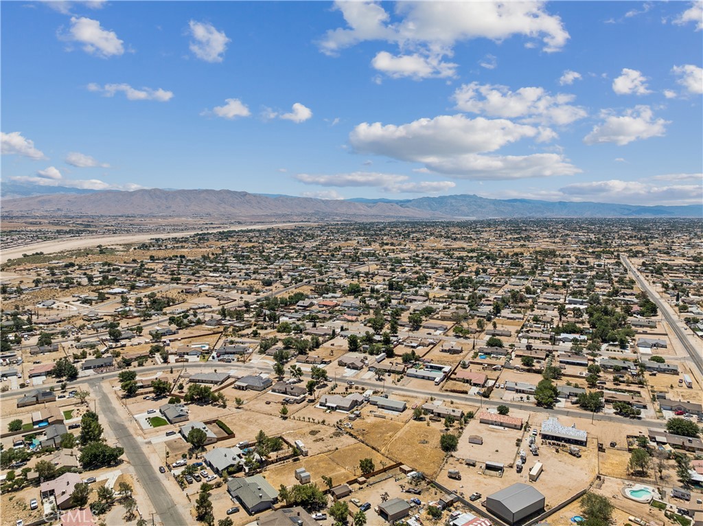 18103 Manzanita Property Photo 33