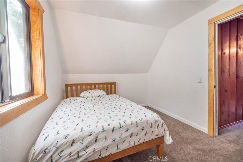 380 Dolly Varden Property Photo 31