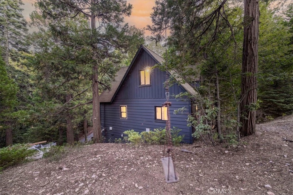380 Dolly Varden Property Photo 46