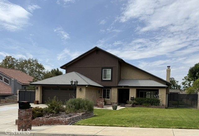 23058 Peacock Court Property Photo 1