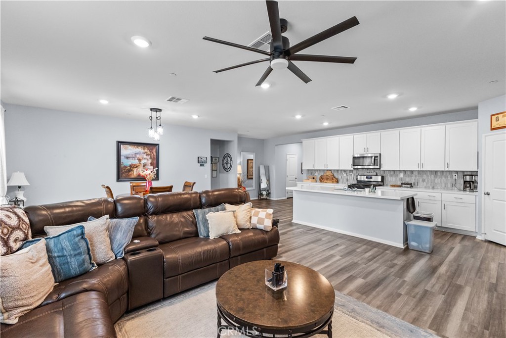 24751 Hudson Property Photo 18